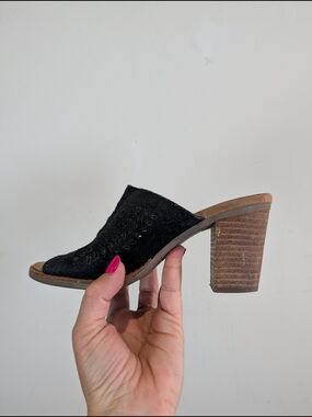 Toms Black Suede Open-Toe Block Heel Mule, Size 7
